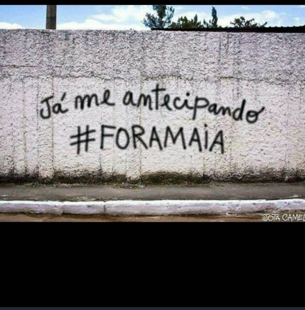 dado_schneider's tweet image. O brasileiro é ligeiro.
(E logo surge o #ForaC.Lucia ...)