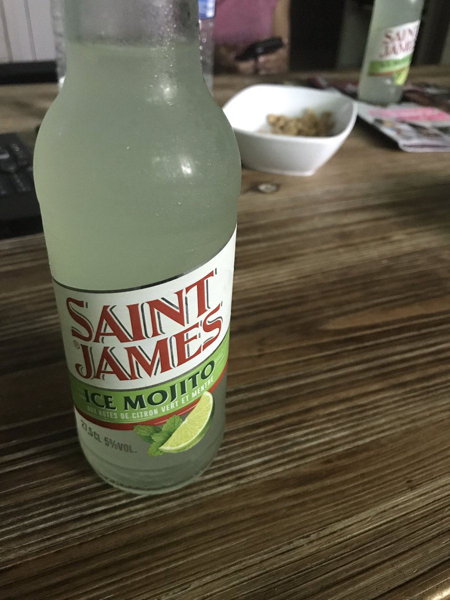 dannijeanlouis's tweet photo. Petit mojito avec ma #BFF ... #goodtime #GoodVibes #friendsalwaysfirst #myessential https://t.co/nz8eAk0fHO