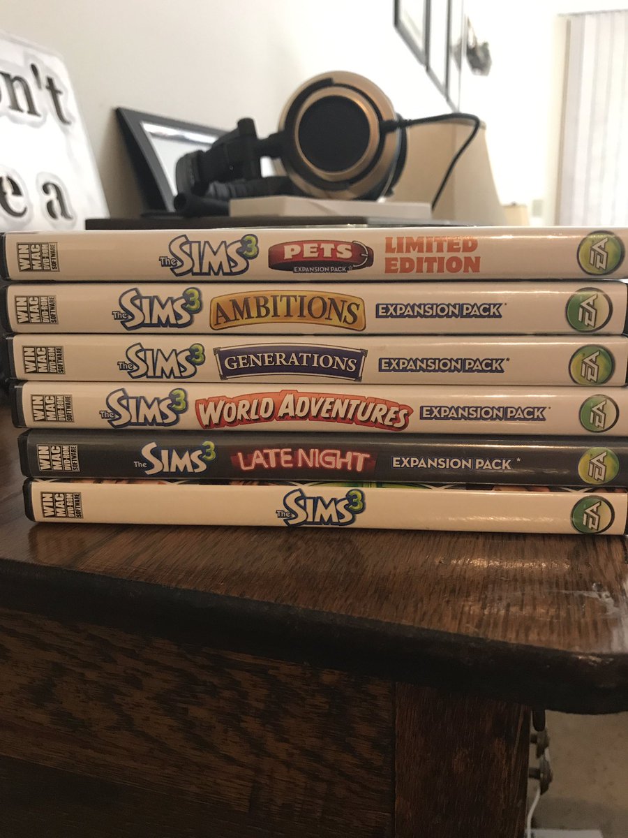 S_Lindsley's tweet photo. I'm a real gamer. Will my brand new gaming pc handle the strain? #sims #quintessentialgamer https://t.co/0pKzDPm5TY