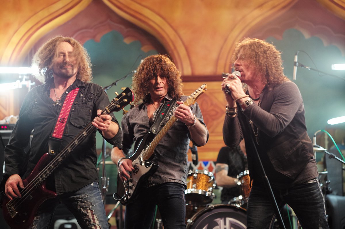 Heaven & Earth Band tweet media