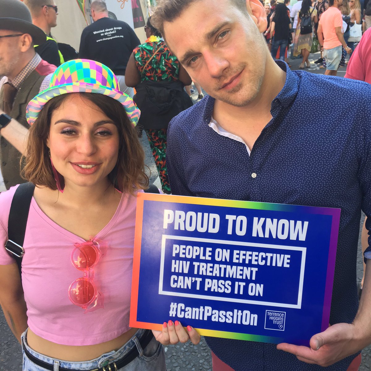 THTorguk's tweet photo. RT this if you're proud to know that people living with HIV on effective treatment #CantPassItOn https://t.co/FyBpMLgWvt