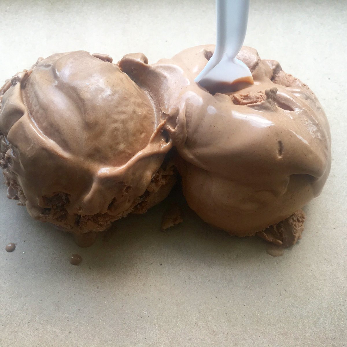 Ask and you shall receive. "Madre" is a spicy chocolate that is not for the faint of heart. 🌶
We're open until 7pm @ 48 Wyckoff Avenue