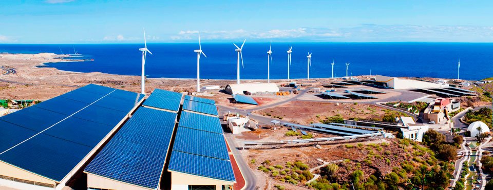 fergalti's tweet photo. @elonmusk Let´s meet the African electric needs from the Canary Islands.
What about setting @TeslaMotors (@solarcity) next to @ITERtenerife? https://t.co/DuRv86evZd