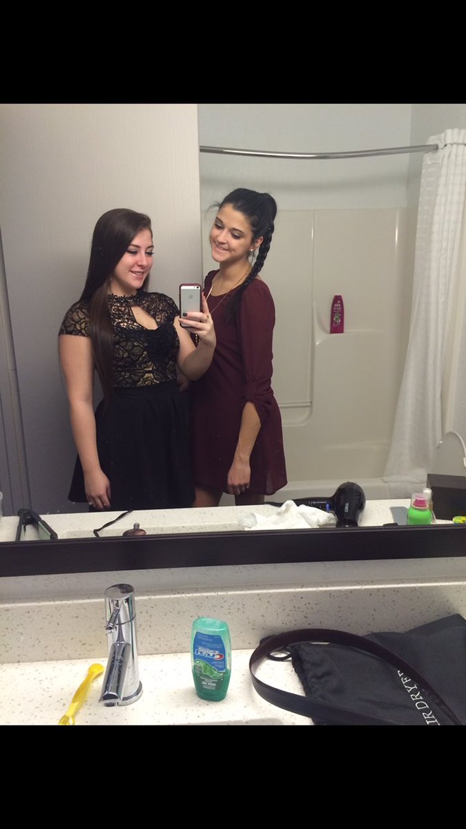 NatLaframboise's tweet photo. happy birthday to my favorite💗💗 love you so much have a great day, party hard tonight😉😈🎉 https://t.co/jNyJ6E6yoz
