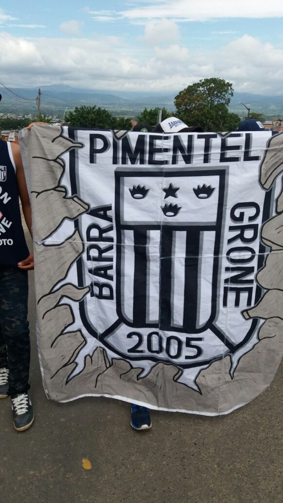 EddaBellina's tweet photo. Y ya ves, hoy llegamos hasta aquí ... #PimentelGrone #PGF05 #ArribaAlianza https://t.co/1erwMOwLIX