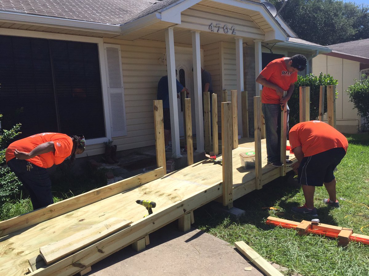 khrystenk's tweet photo. #6839ArborWalk partnering with #TexasRampProject TEAMDEPOT! @Jodie57996664 @JeforyB @shaquanab27 @AccAreta https://t.co/auOnR6Q8V2