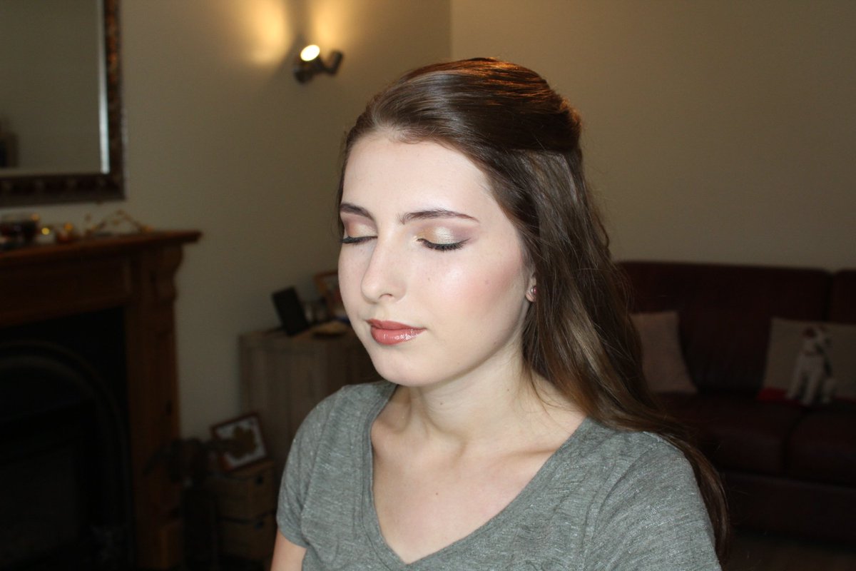 SarahlouiseMua's tweet image. #Prom make up from this week 
#ukprom #northwales #NorthWest #mua @FlintshireBuzz #makeup #lovemyjob #chester #Flintshire