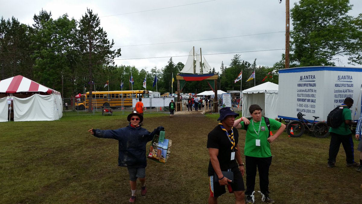 ShelleyDyet's tweet photo. Things are improving....but I got stopped by security because I forgot my lanyard. #cj2017 #sorry #mudmudandmoremud https://t.co/tiskpJi37D
