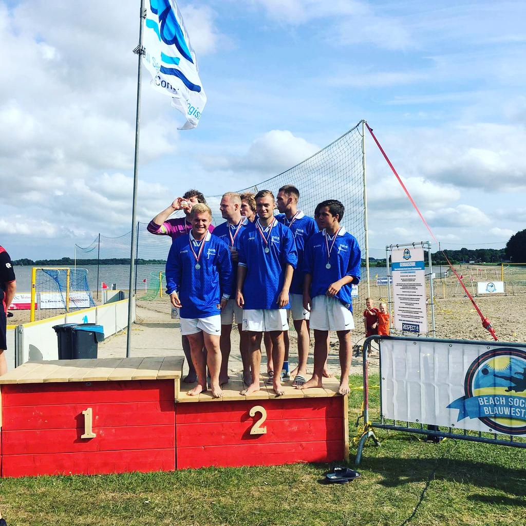 2e plaats voor ASVB tijdens Beachsoccer Blauwestad <a href="/BeachSoccerBlst/">BeachSoccerBlauwestd</a>