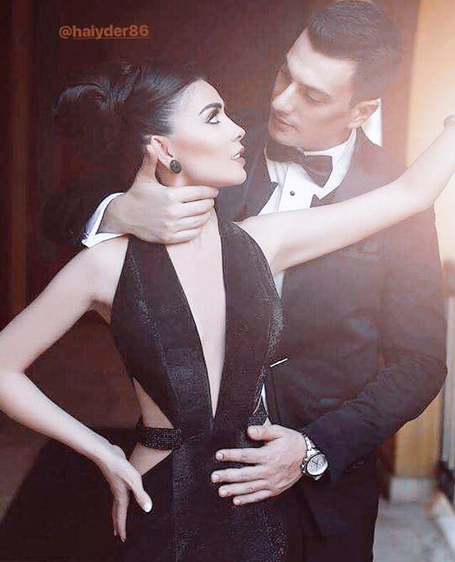 لِمحت الثقب في سفينتك منذُ اليوم الاول للحگاية .. لگنني غامرت بالإبحار معك ."