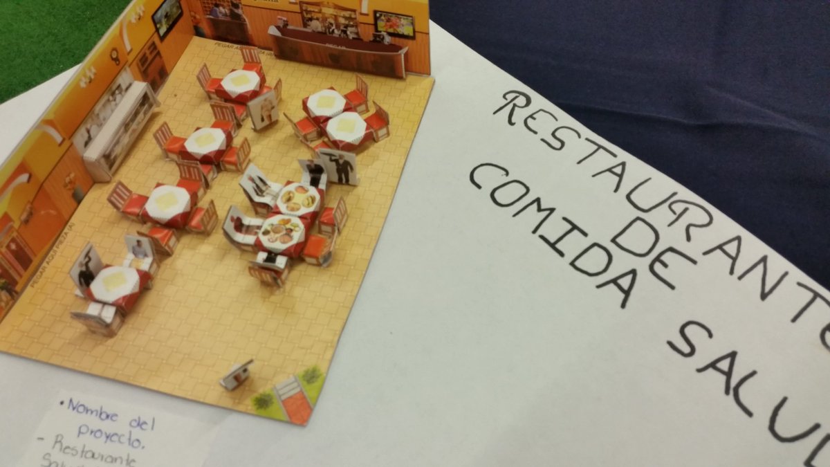 ZapopanGob's tweet photo. La graduación de los niños de #RetoKids #CPMX8 continúa. Asiste al stand #TalentKids y conoce sus ideas y proyectos a favor de la ciudad. https://t.co/OFZueUOcko