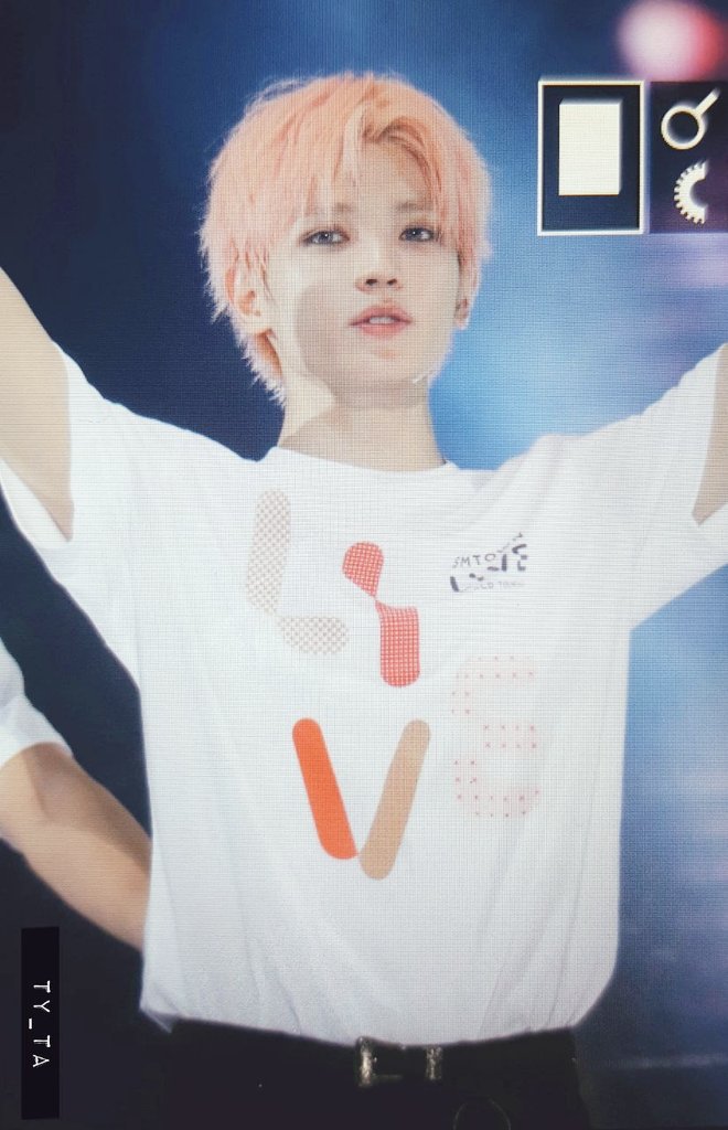 TY0701_TA1026's tweet photo. 우리 태용이 매일매일 이렇게 예쁘고 사랑스러워 #태용 #TAEYONG https://t.co/kzTTECN8tE
