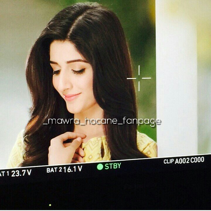 mawra_hocane_fp's tweet photo. THROWBACK πβ€β€β€ #MawraHocane #CapriPakistan #Bae @MawraHocane https://t.co/SvWpqjvCUu