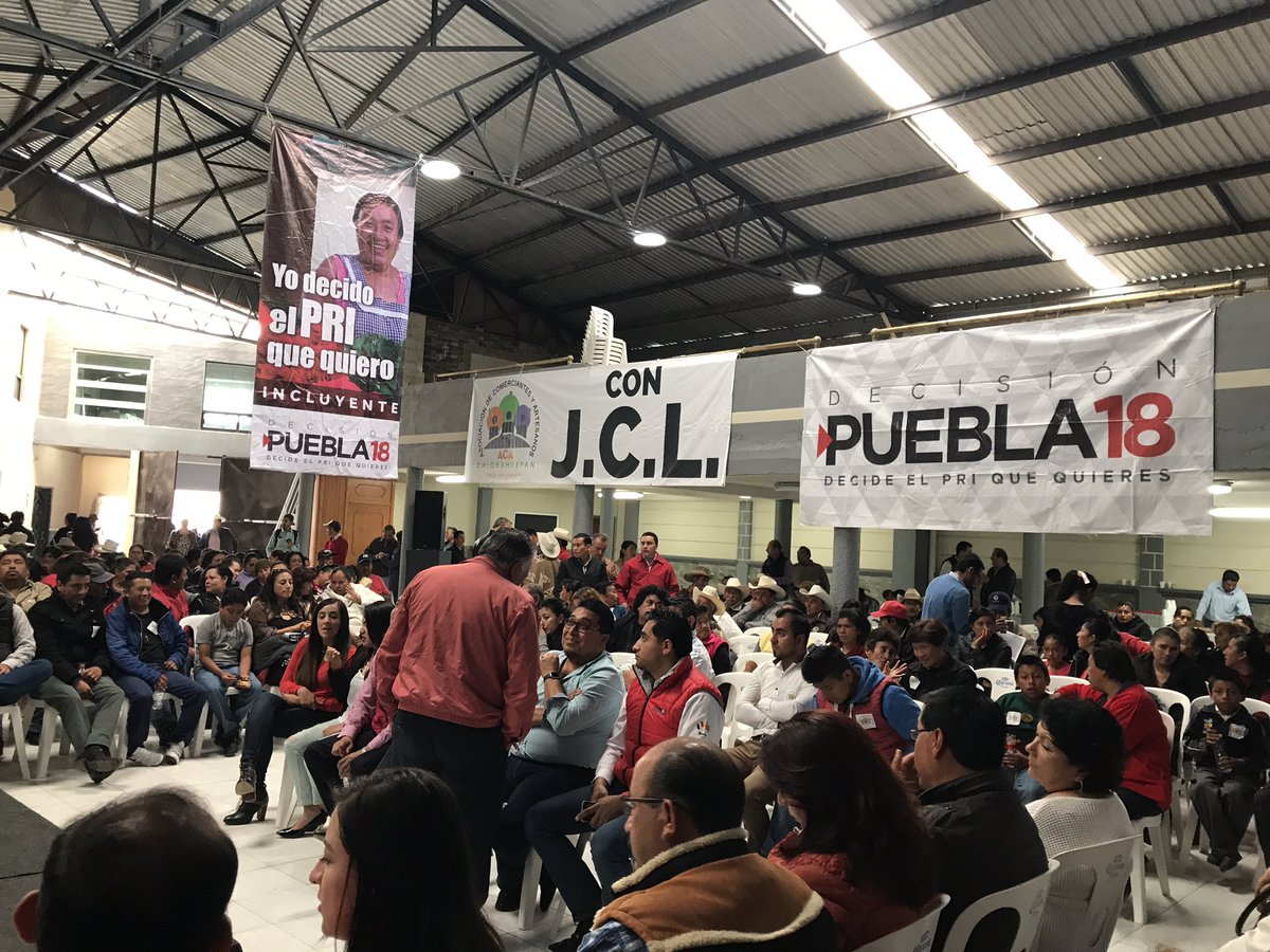 emiliomoralesza's tweet photo. Yo decidí el PRI que quiero #DecidePue18 @YoDecidoPuebla @JuanCLastiri #ChignaDecide #Chignahuapan https://t.co/HFFAnobsjK