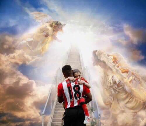 EPLBible's tweet photo. What a photo! 🙏🏼 https://t.co/NwE0WjJXqI