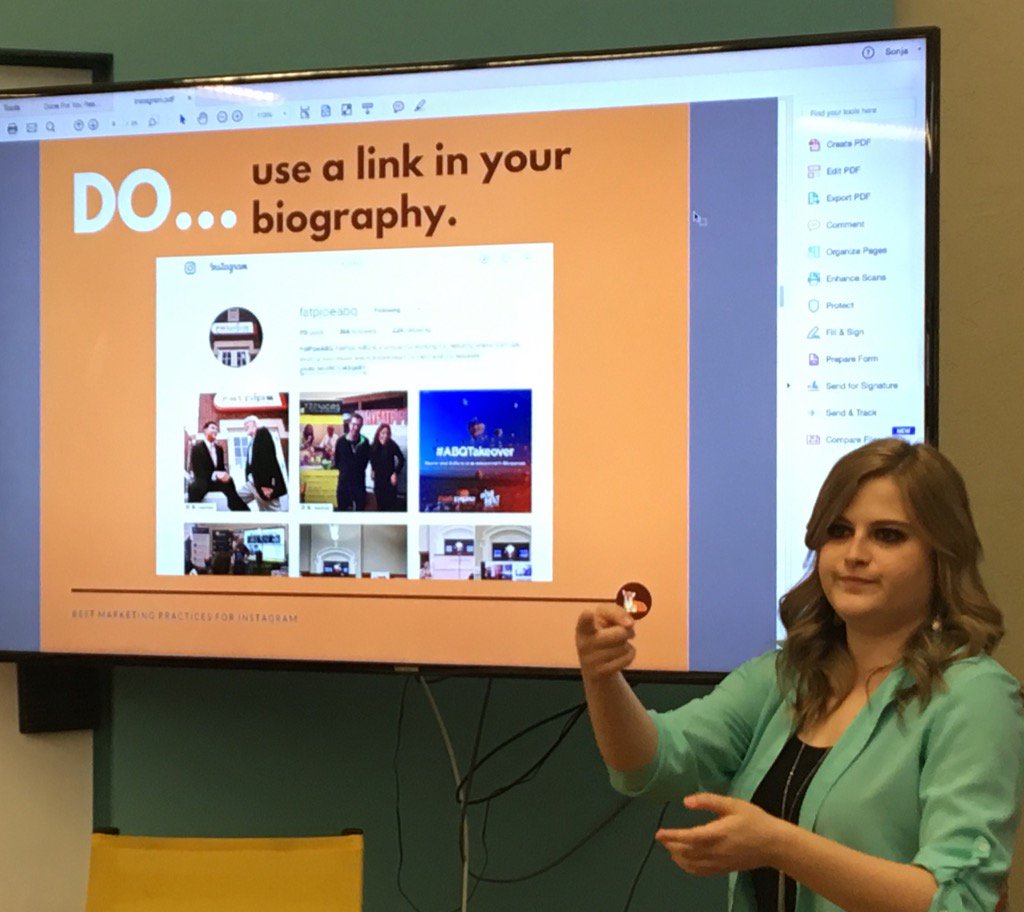 TameBear's tweet photo. Our Instagram expert is @_kkfoxy at day long social media workshop #KickassSM https://t.co/er5sE8g5Dc