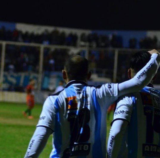 SC_ESPN's tweet photo. De Independiente a Racing (de Córdoba): Martín Gómez debutó con gol en el triunfo 3-0 ante Peñarol en el Federal B (fotos @ClubARacing). https://t.co/QAXc4MW9Qs