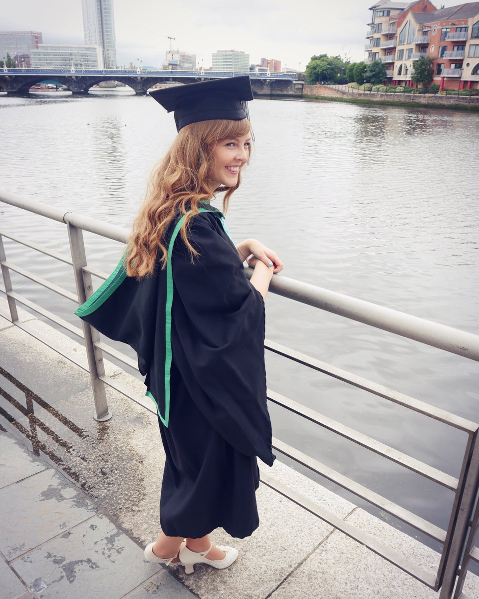 gemmamcfaul's tweet photo. Graduation day 👩🏼‍🎓 https://t.co/LrVfO7IgNJ