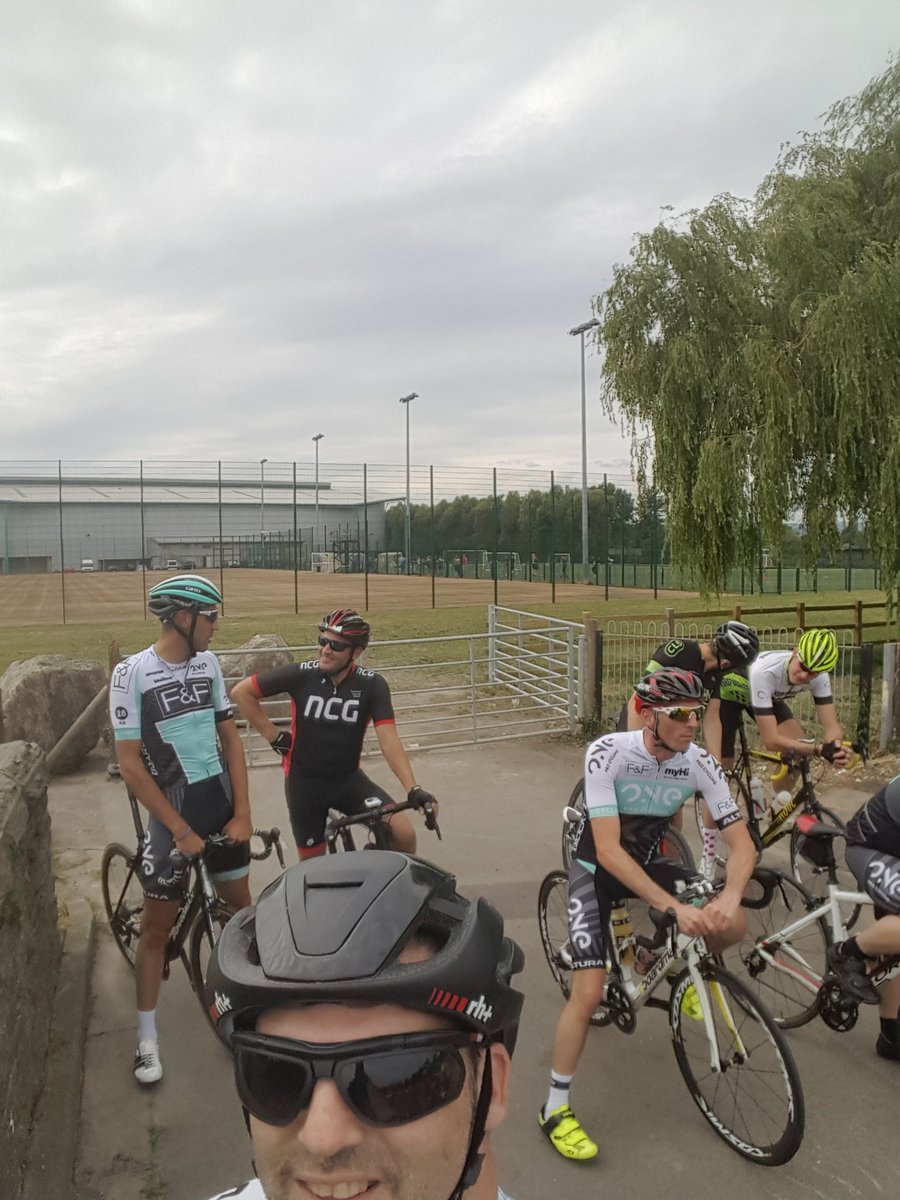 tonyvcss's tweet photo. One Pro Cycling members ride
@ONEProCycling @Mattw1nston @MattPrior13 @BecksterF https://t.co/MIQhiJpnFX