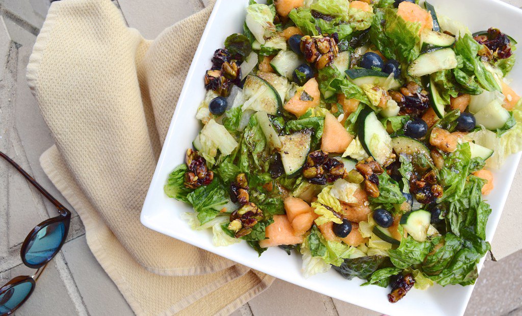 Breakfastwitbex's tweet photo. I’ll just romaine here with this salad for the rest of my life… https://t.co/rafcGLxnhp https://t.co/F3WKpRg2XQ