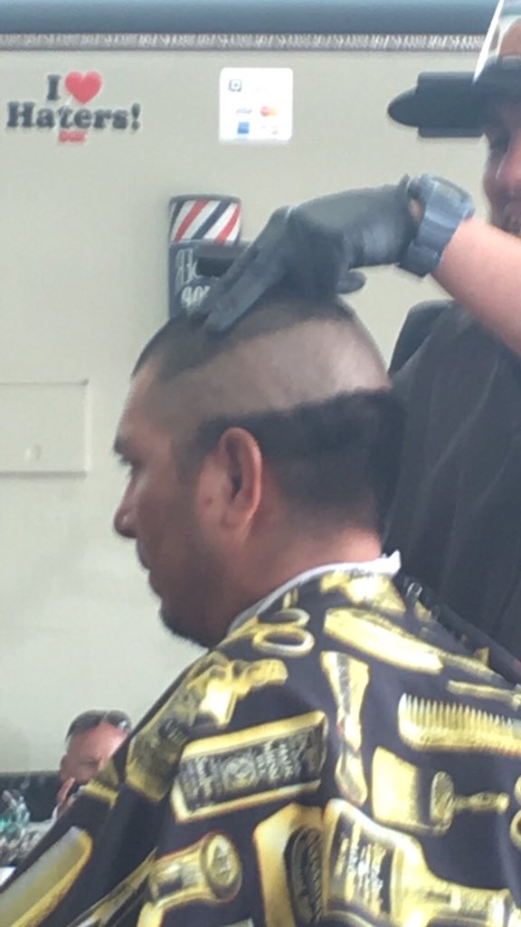 404script's tweet image. BRUHHHHHH IM SLEEP