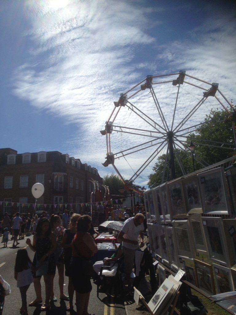PaulOBrienArch's tweet photo. @N21Festival I have lived in the UK/Enfield for 5 years now and I think that today's festival has been the best thing I've been at. Nice 👍 https://t.co/CbQEXMRxNC