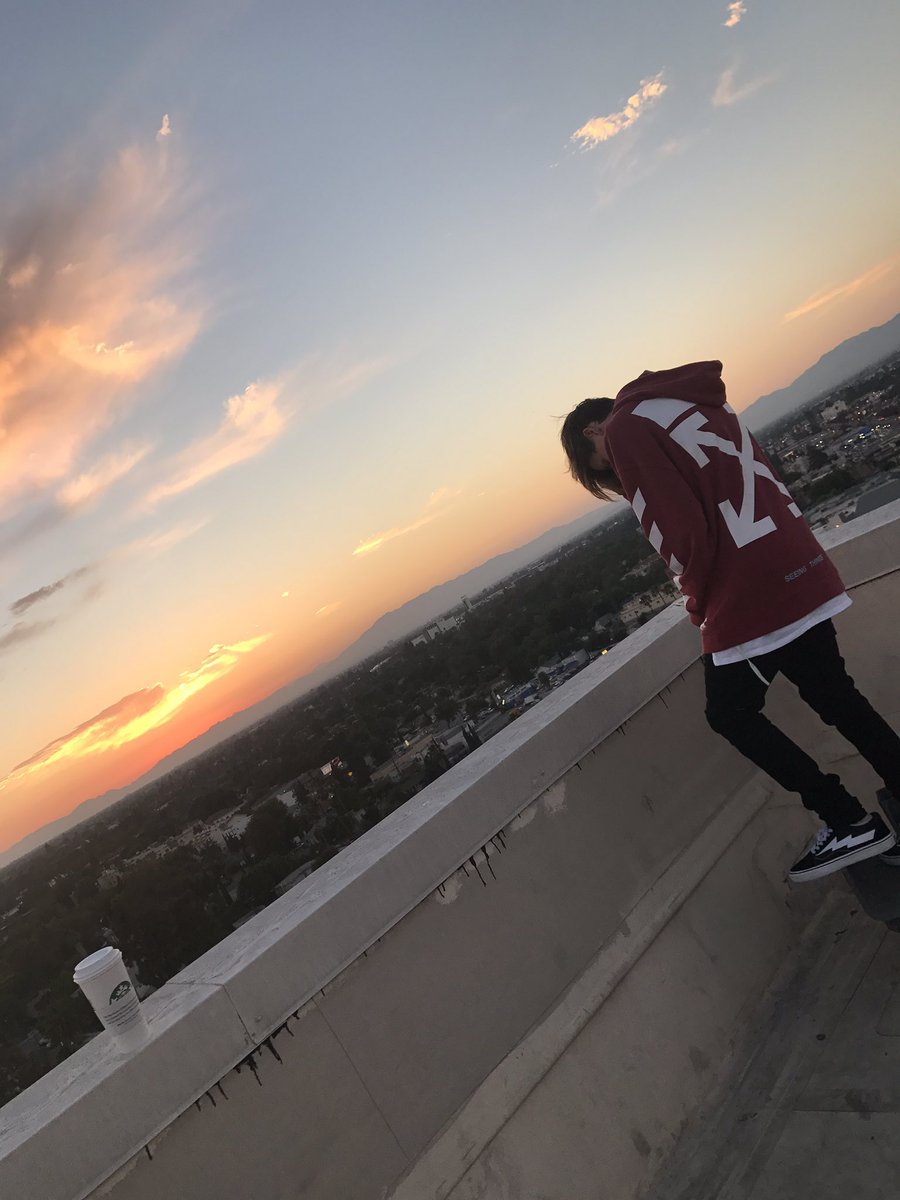 CrawfordCollins's tweet image. ⚡️⚡️