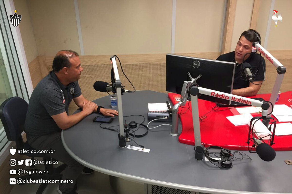 Atletico's tweet photo. O técnico da equipe B do Atlético, @caiozanardi, participou do programa Bastidores, da @radioitatiaia. Vamos, #Galo! https://t.co/9oLM6ey5kb