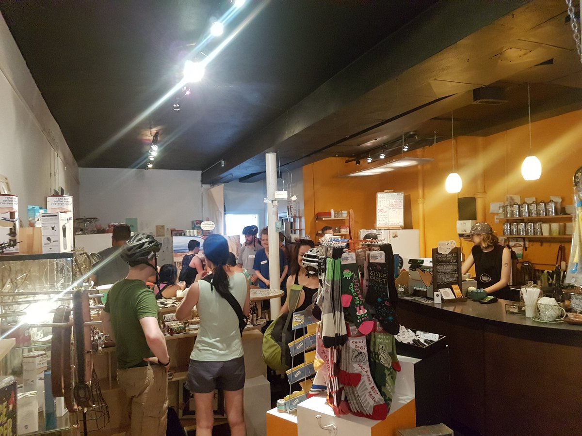 foodbiketour's tweet photo. Everyone loves coffee! #foodbiketour #fourthstop #july8 https://t.co/wnxPFdQqxn