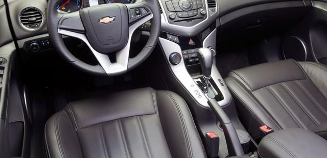 Autocentrogca's tweet photo. Conducir un #Chevrolet, un placer que millones disfrutan! Te invitamos a ser parte de nuestra gran familia! https://t.co/13ywcSpsVR