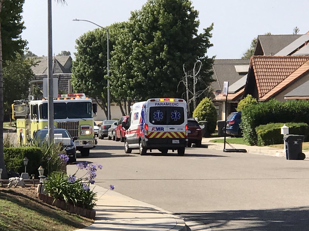 SantaMariaCERT's tweet image. @SMFDHQ Happening now on Marlberry Street. #santamariafire #emts #savinglives