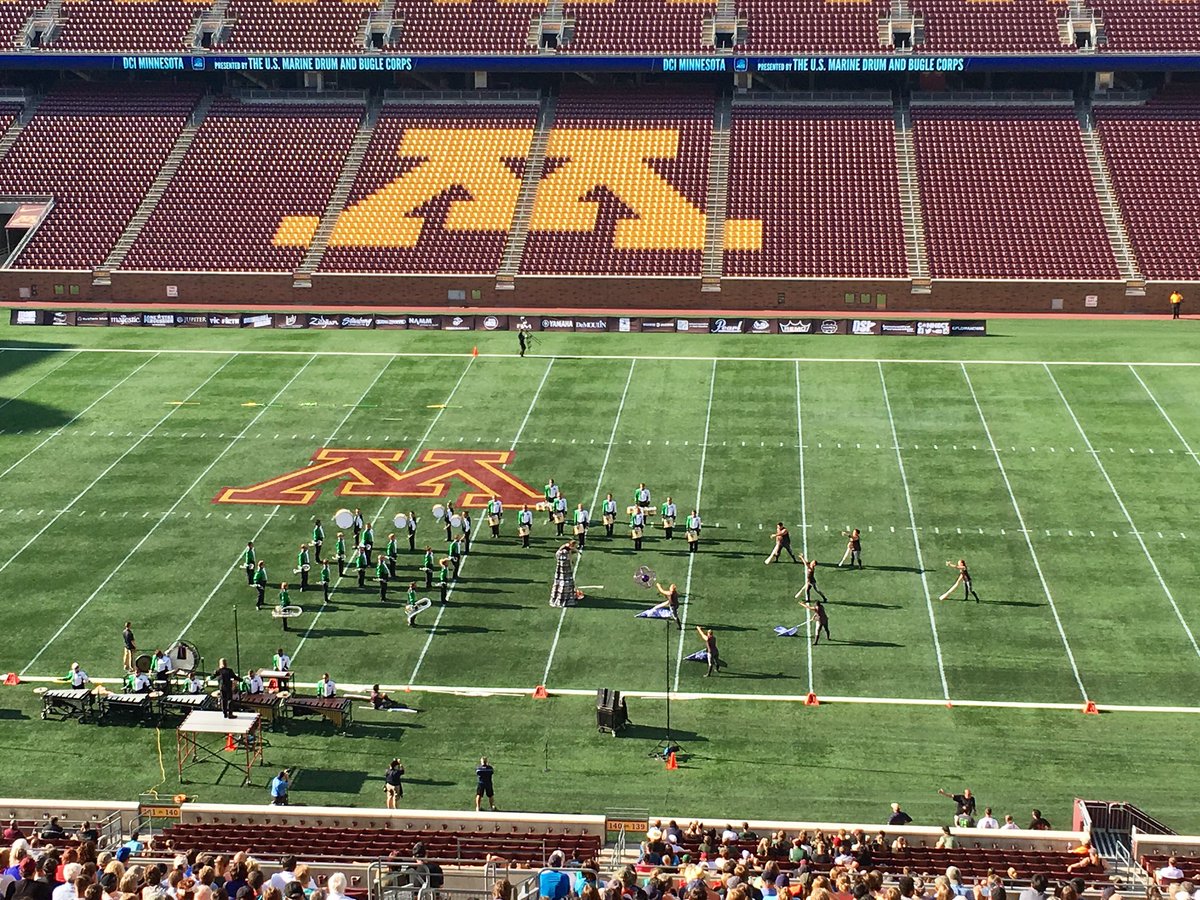 UMNmarch's tweet photo. The @Govenaires finishing up our first set at #DCIMN! #dci2017 #govies2017 https://t.co/ofQdJPzBC0