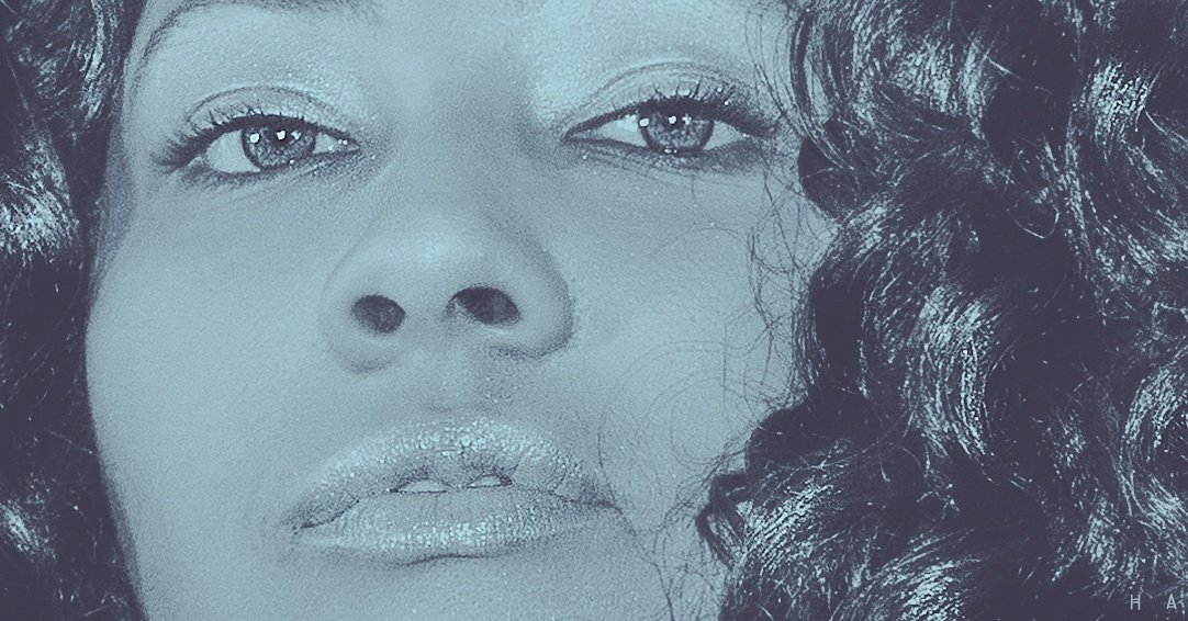 HazilArk's tweet photo. Beauty is in the eyes.... #hazilsays #iamhazil #Hazil #singer #singersongwriter #famfactor #hazeleyesent https://t.co/ENMA8PoDH9