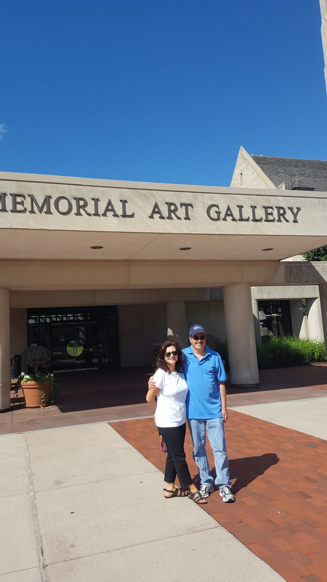 somethingsROCH's tweet image. Showing off Park Avenue and NOTA to new friends. #VisitROC #Iloveny #MAG