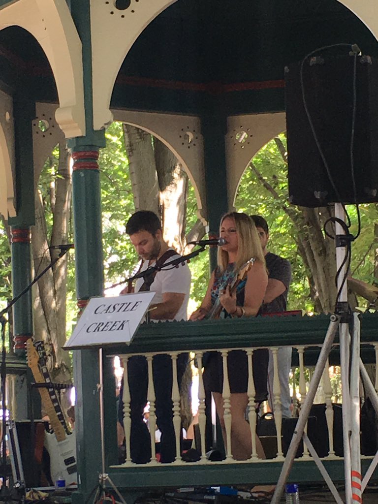 <a href="/DerekAndSusan/">Tedeschi Trucks Band</a> <a href="/hottunaband/">Hot Tuna</a> <a href="/TheWoodBrothers/">The Wood Brothers</a> <a href="/CastleCreekBand/">Castle Creek</a> doing a great rendition of TTB at the <a href="/CornHillArtFest/">Corn Hill Arts Festival</a>