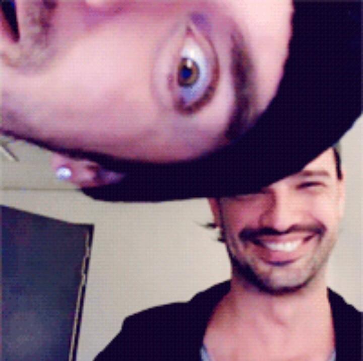 penguinfromMars's tweet photo. Ahahah, Yes, I love Shomo😄 they are the best 😎 @ShannonLeto @tomofromearth ✨
#shomo #shannonleto #tomomilicevic https://t.co/hLr8yWTQUA