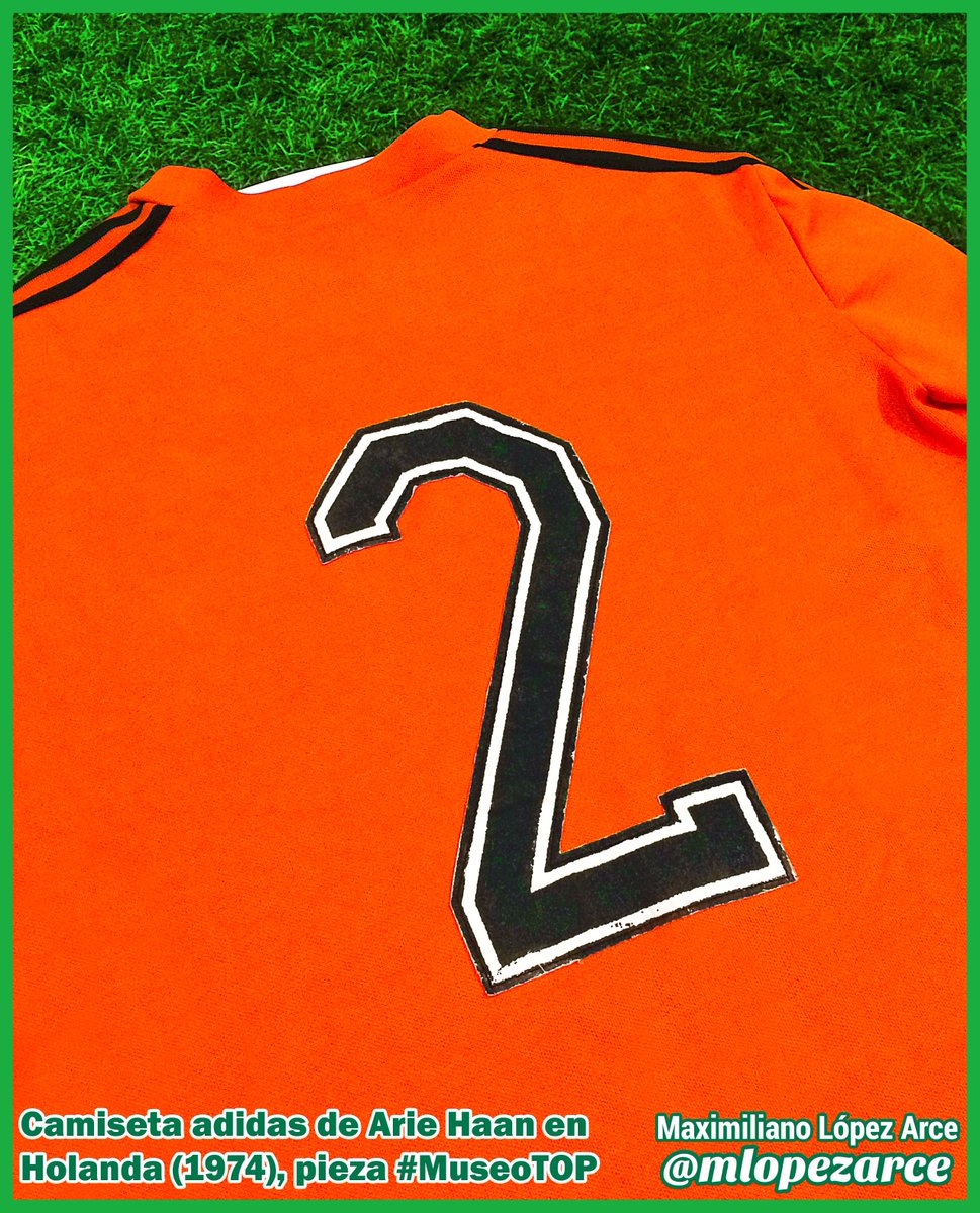 mlopezarce's tweet photo. #Camiseta #adidas de Arie #Haan en #Holanda (1974). #Fútbol, #NaranjaMecanica, #KNVR. Foto que tomé en el @MuseoTOP ⚽️ https://t.co/KRXo9Crkdx