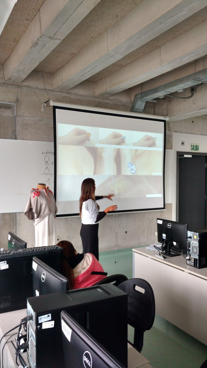 ebardales's tweet photo. Controlar una computadora desde tu uña es posible a través de un  #Wearables. #CienciaDeLaComputación #OpenDayUTEC https://t.co/TWhTMch03G