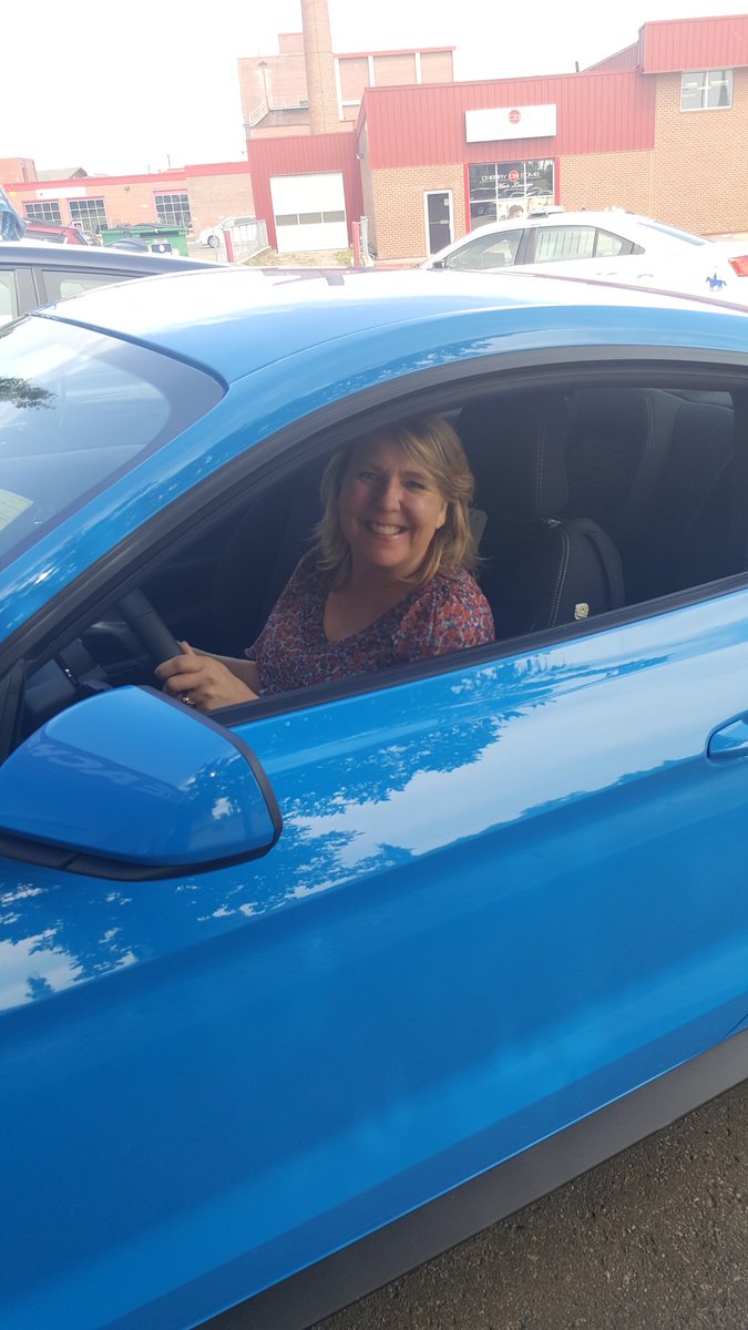 RDOutreach's tweet photo. Look who stopped by to test drive a vehicle our good friend @IamValdene there is another $20 #drive4ur community @CamClarkFordRD https://t.co/DS1MbRUx9O