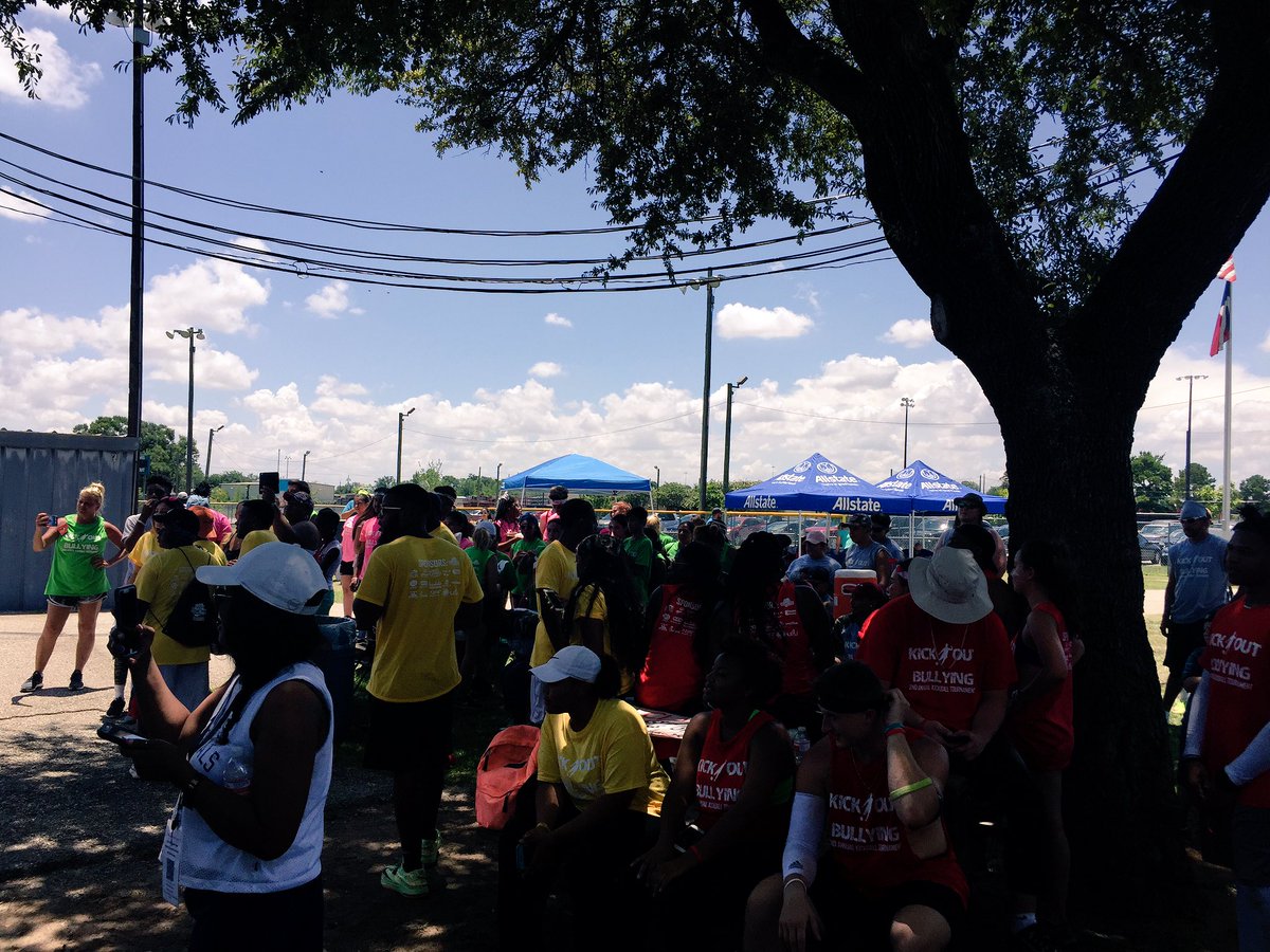 nicole_d_ray's tweet photo. Proud to see so many @CyFairISD students, staff and parents @_StopABullyNow kickball tourney today! #CFISDspirit https://t.co/TsJK8YxsLB