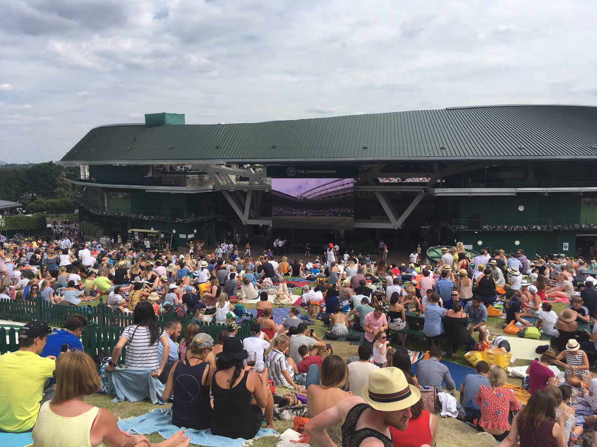 Andy Roberts tweet media