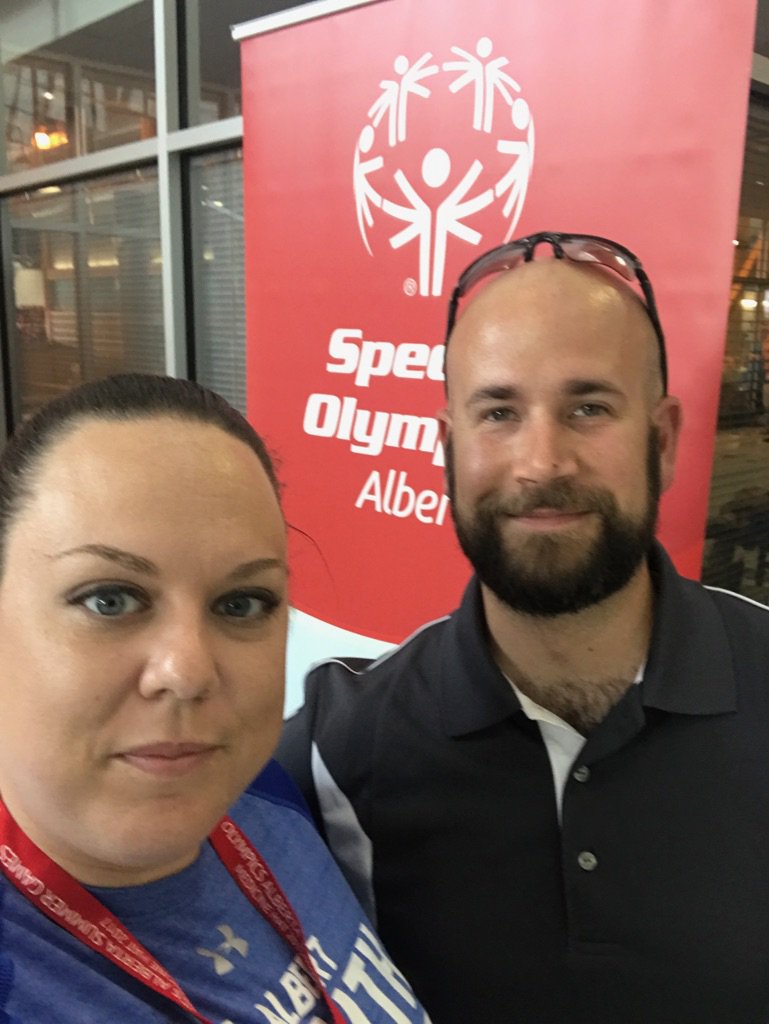 po_schmidt's tweet photo. Its a tradition now ran into my buddy @Neph7hys who's not only an LETR officer but also a @SpecialOAlberta #stalberta coach #WitnessPureJoy https://t.co/iu9wvL73oM