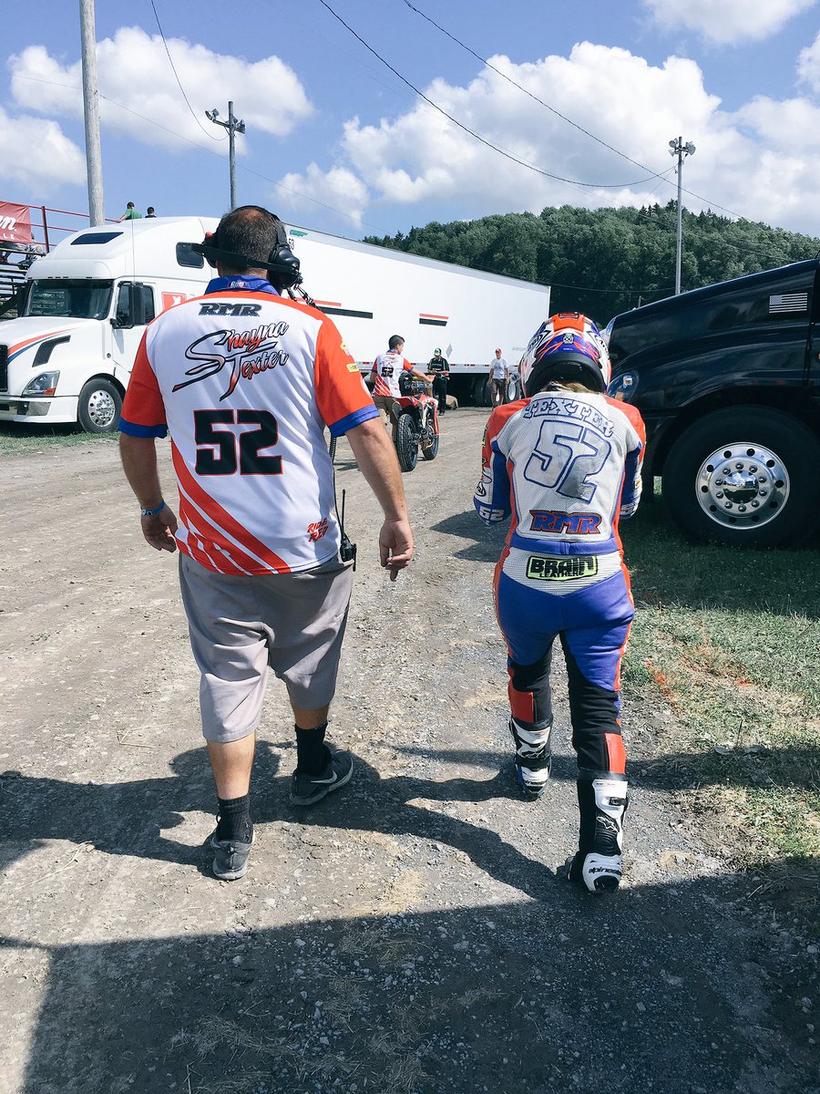 rmorrisracing's tweet photo. Heading out for practice. #ST52 https://t.co/L6mB2quvfb