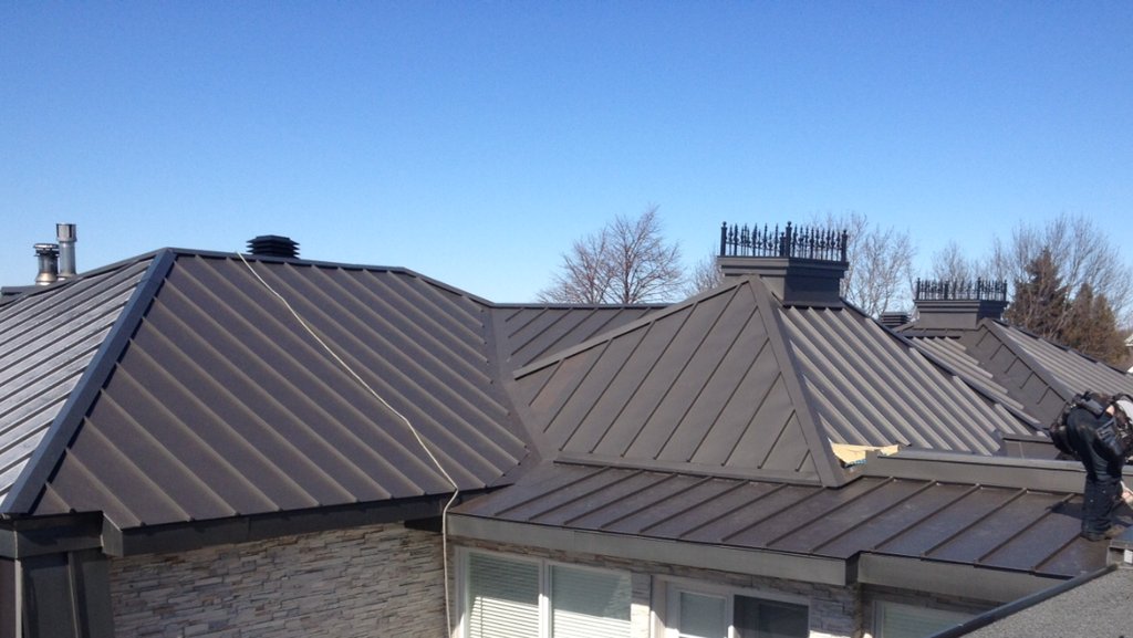 MAC Metal inc tweet media