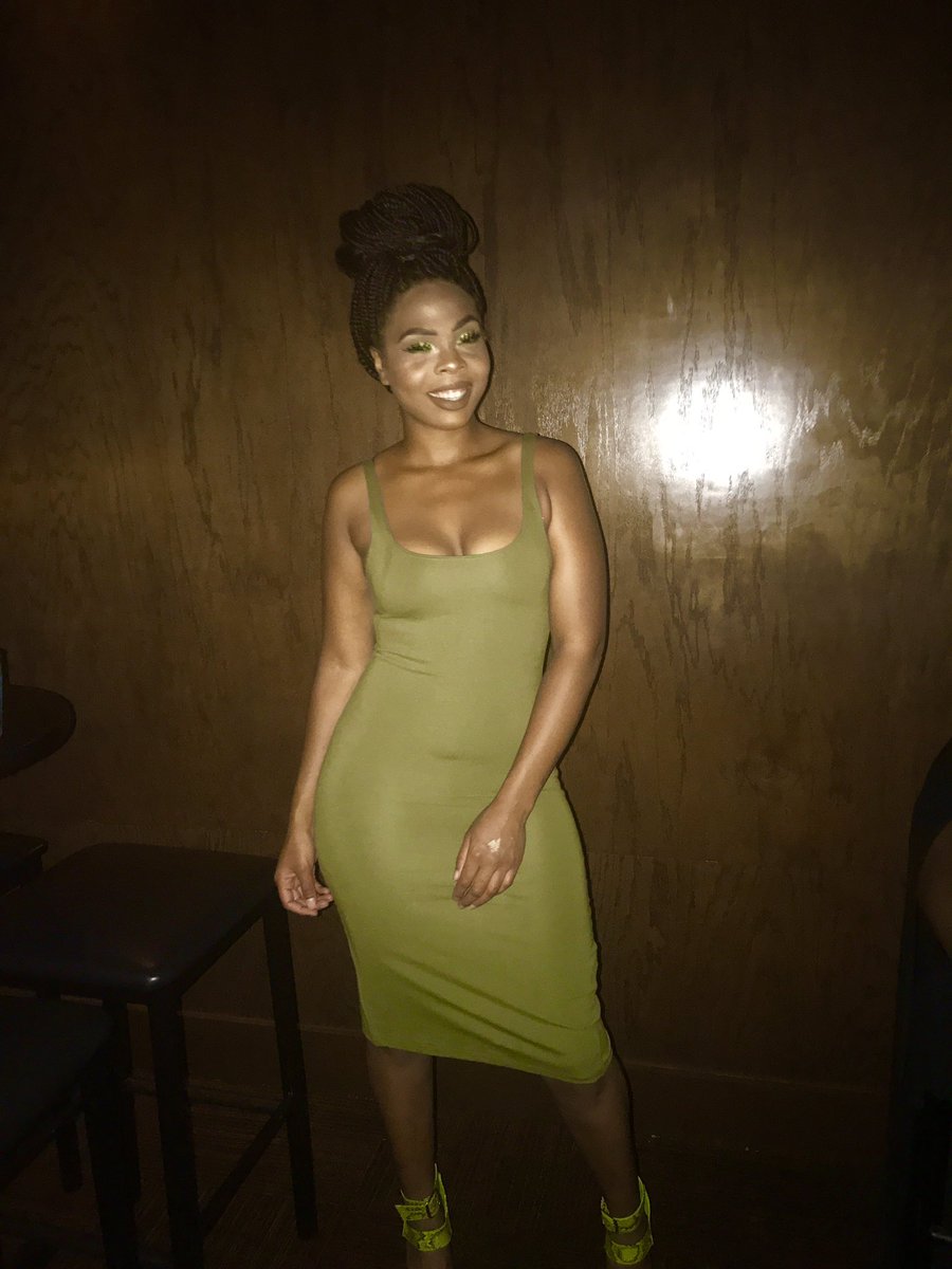 bridgesjamess's tweet photo. when you got really  sick, lost weight , almost lost ya mind, and STILL DONT LOOK WHAT YOU BEEN THROUGH . #Yasss #BUTGOD https://t.co/lIjjA7IfwK