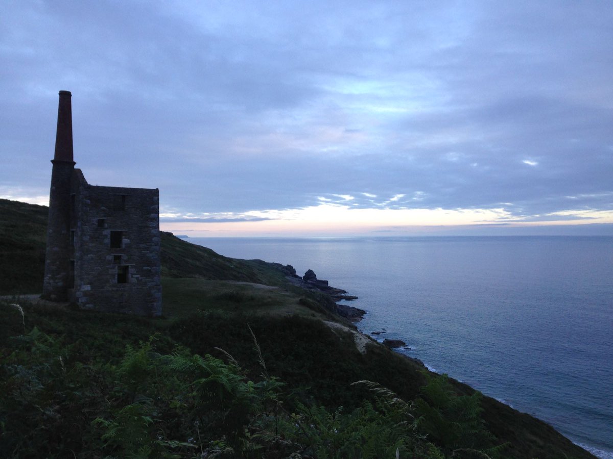 BH_Adventure's tweet photo. Day 25 Lizard point to Porthleven, cream tea Devon and Cornish way,great walking and bbq with the awesome Soph and Aus! https://t.co/XsI7mCxttt