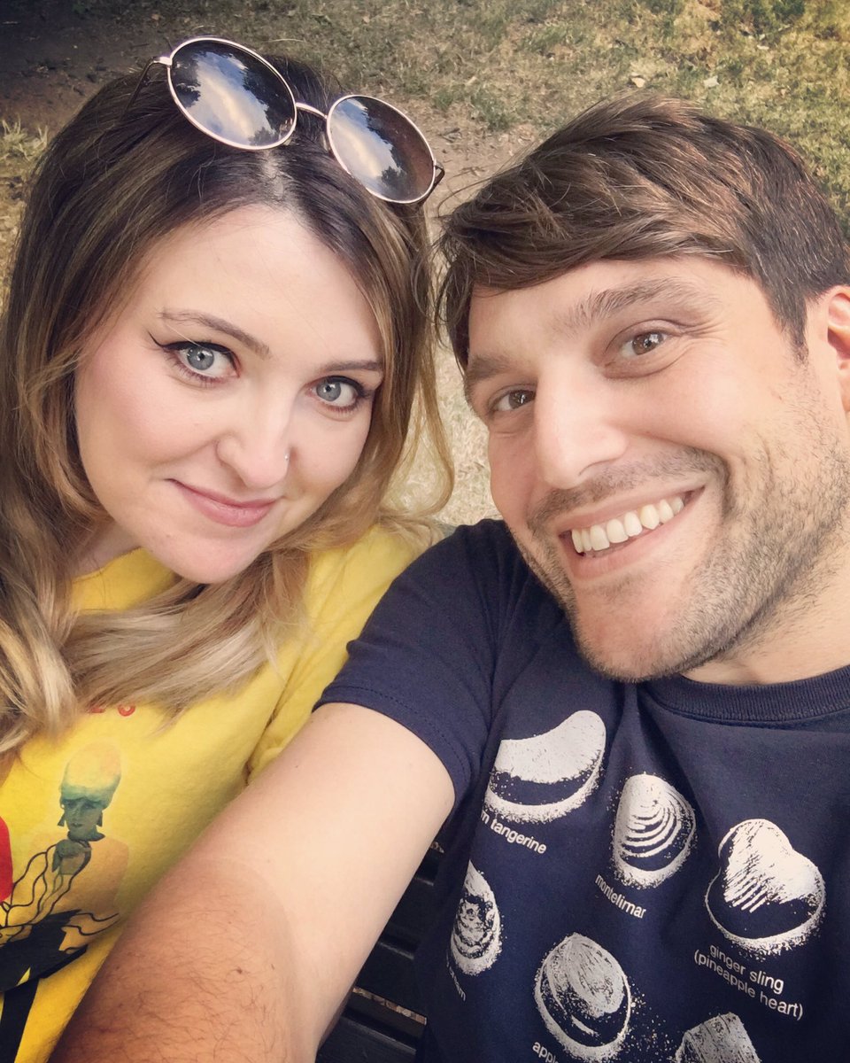 Listening to elbow, loving summer life in Hyde Park. <a href="/ErinBoylanAllen/">Erin Boylan Allen</a> 👌🏻😍🌞 #hydepark #bst #london #elbow #loveofmylife #summer
