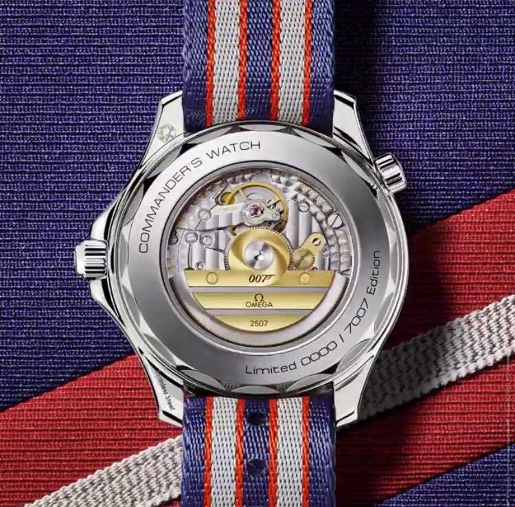 pitlanejane's tweet photo. #Omega #Retro #CommandersWatch 🇬🇧🇬🇧#Bond https://t.co/pXoRcyDRJD