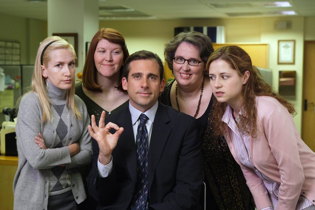 Buzz_Fish's tweet photo. At the end of the day, it takes the support of a team to run a business! Who is your favorite gaggle of coworkers on TV? 📺 #BuzzFish https://t.co/07LQvt6Unm
