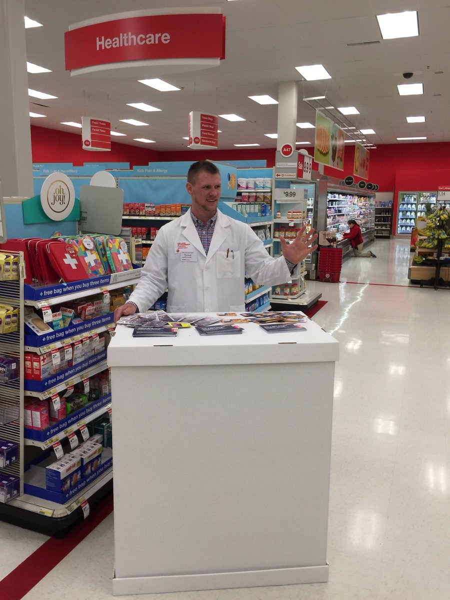 Intern Drew in Lake Zurich greeting customers and introducing them to the benefits of CVS, thanks for all you do! #growth <a href="/JRFiesel/">Joseph Fiesel</a>
